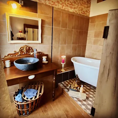 Casa Ghjunca Гостевой дом 3*