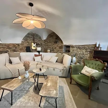 Casa Ghjunca 3*